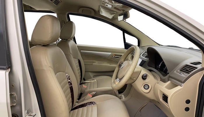 2017 Maruti Ertiga VXI, Petrol, Manual, 34,148 km, Right Side Front Door Cabin