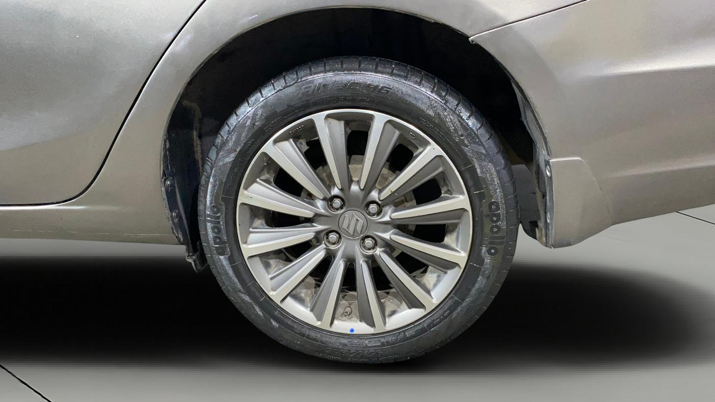 2021 Maruti Ciaz ALPHA 1.5 SHVS PETROL, Petrol, Manual, 78,666 km, Left Rear Wheel