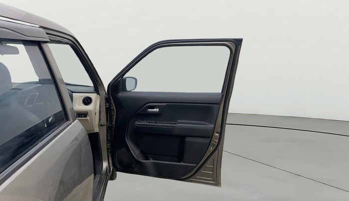 2023 Maruti New Wagon-R VXI 1.0, Petrol, Manual, 48,965 km, RHS Front Door