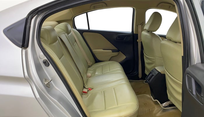 2014 Honda City 1.5L I-VTEC SV, Petrol, Manual, 63,243 km, Right Side Rear Door Cabin