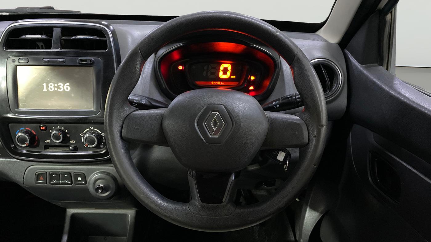 2016 Renault Kwid RXT 1.0, Petrol, Manual, 94,621 km, Steering Wheel Close Up