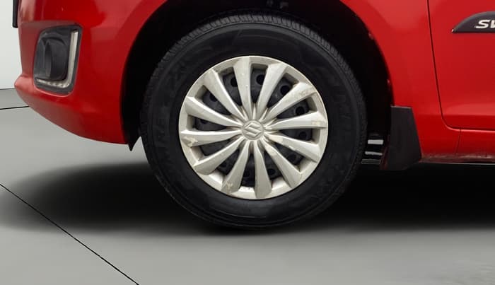 2015 Maruti Swift VXI, Petrol, Manual, 41,557 km, Left Front Wheel