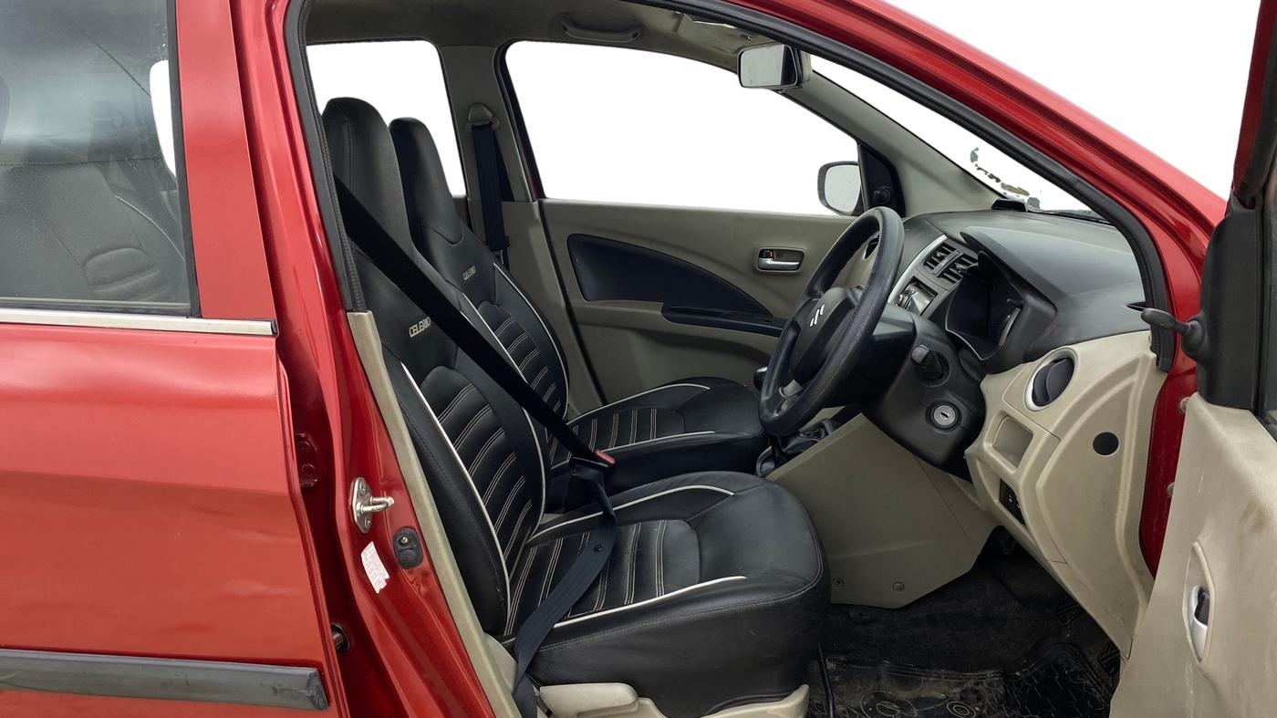 2015 Maruti Celerio VXI CNG, CNG, Manual, 94,564 km, Right Side Front Door Cabin