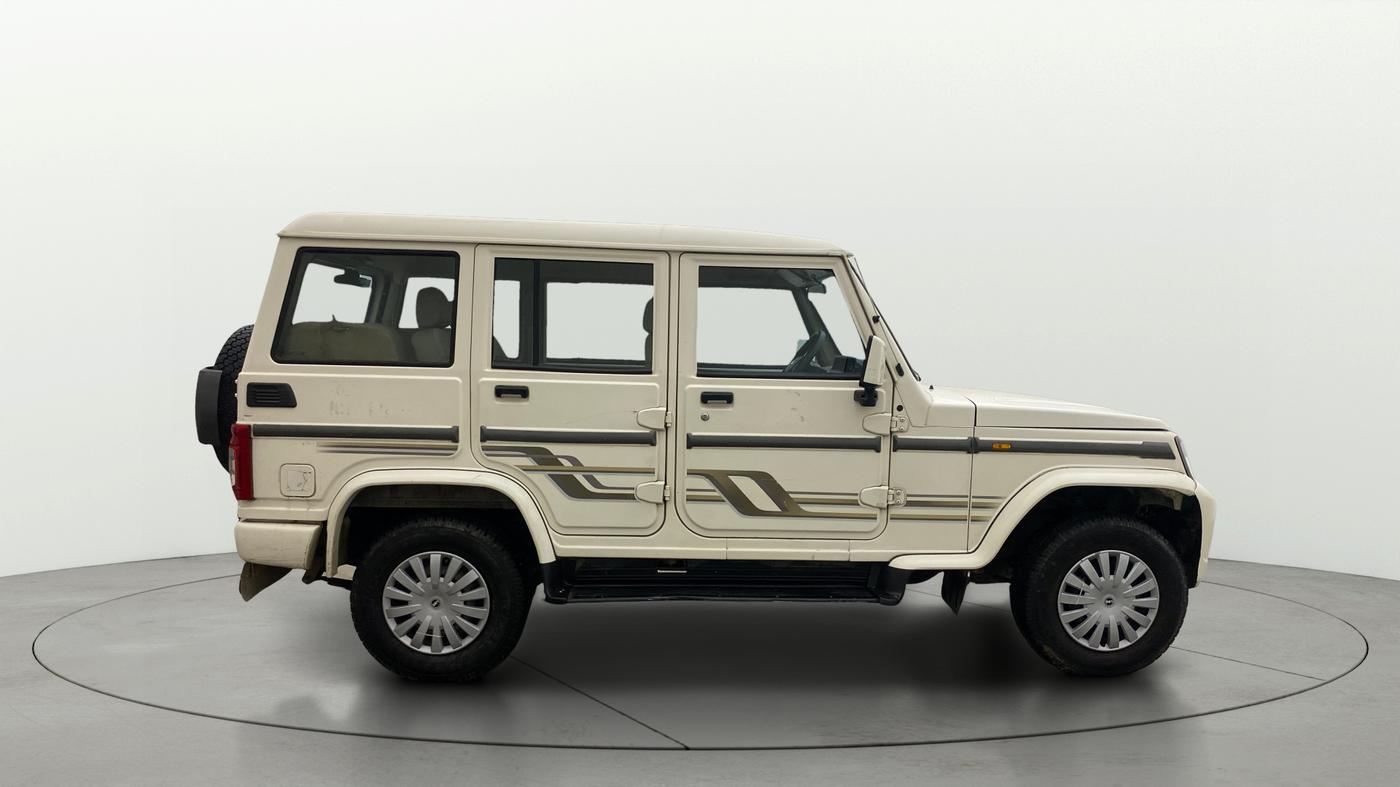 2021 Mahindra Bolero B6 (O), Diesel, Manual, 49,312 km, Right Side View