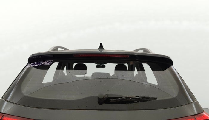 2022 Skoda KUSHAQ AMBITION 1.0L TSI MT, Petrol, Manual, 49,545 km, Rear Windshield