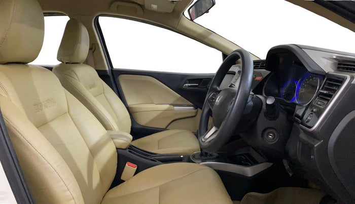 2015 Honda City 1.5L I-VTEC V MT, Petrol, Manual, 76,247 km, Right Side Front Door Cabin