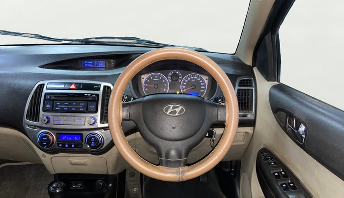 2013 Hyundai i20 MAGNA 1.2, Petrol, Manual, 70,859 km, Steering Wheel Close Up