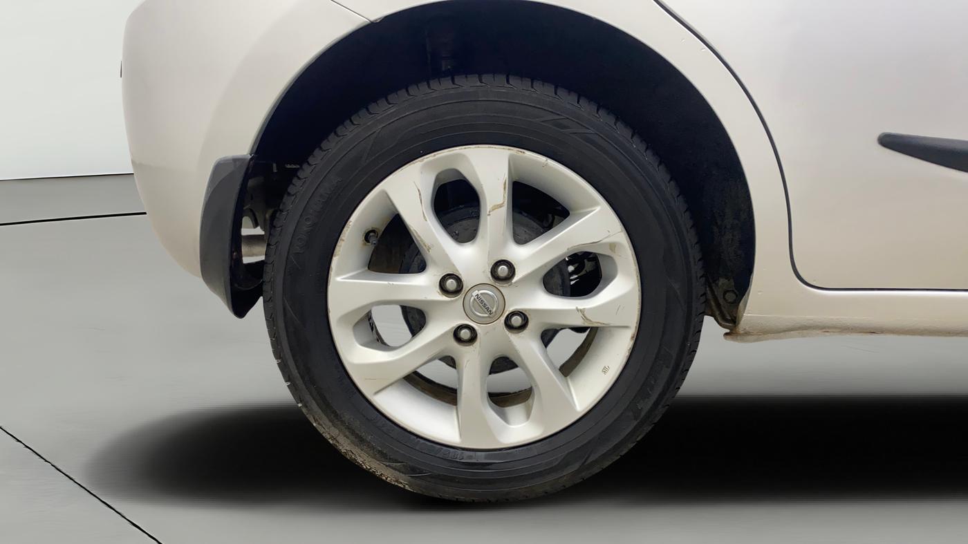 2016 Nissan Micra XV CVT, Petrol, Automatic, 74,634 km, Right Rear Wheel