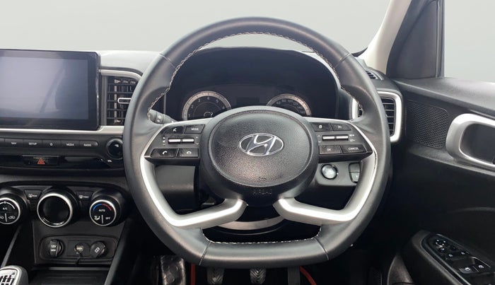 2021 Hyundai VENUE SX 1.0 (O) TURBO, Petrol, Manual, 31,759 km, Steering Wheel Close Up