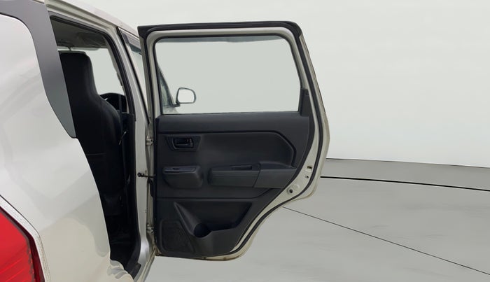 2021 Maruti New Wagon-R LXI CNG (O) 1.0, CNG, Manual, 64,908 km, RHS Rear Door