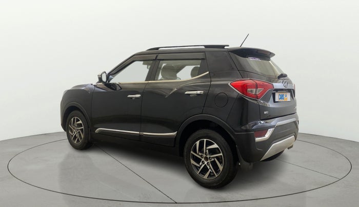 2022 Mahindra XUV300 W8 (O) 1.2 PETROL, Petrol, Manual, 33,154 km, Left Back Diagonal