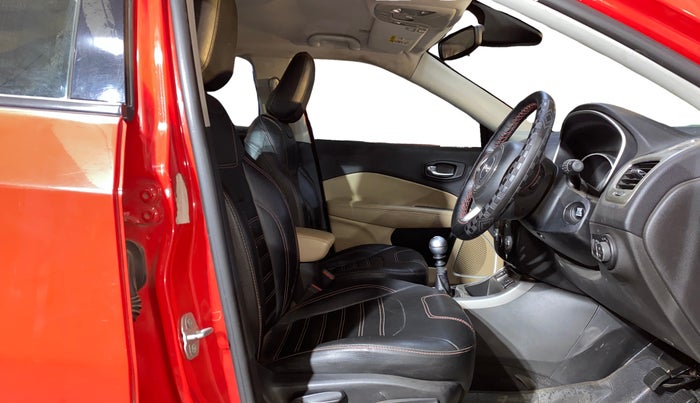 2018 Jeep Compass LONGITUDE 2.0 DIESEL, Diesel, Manual, 39,388 km, Right Side Front Door Cabin