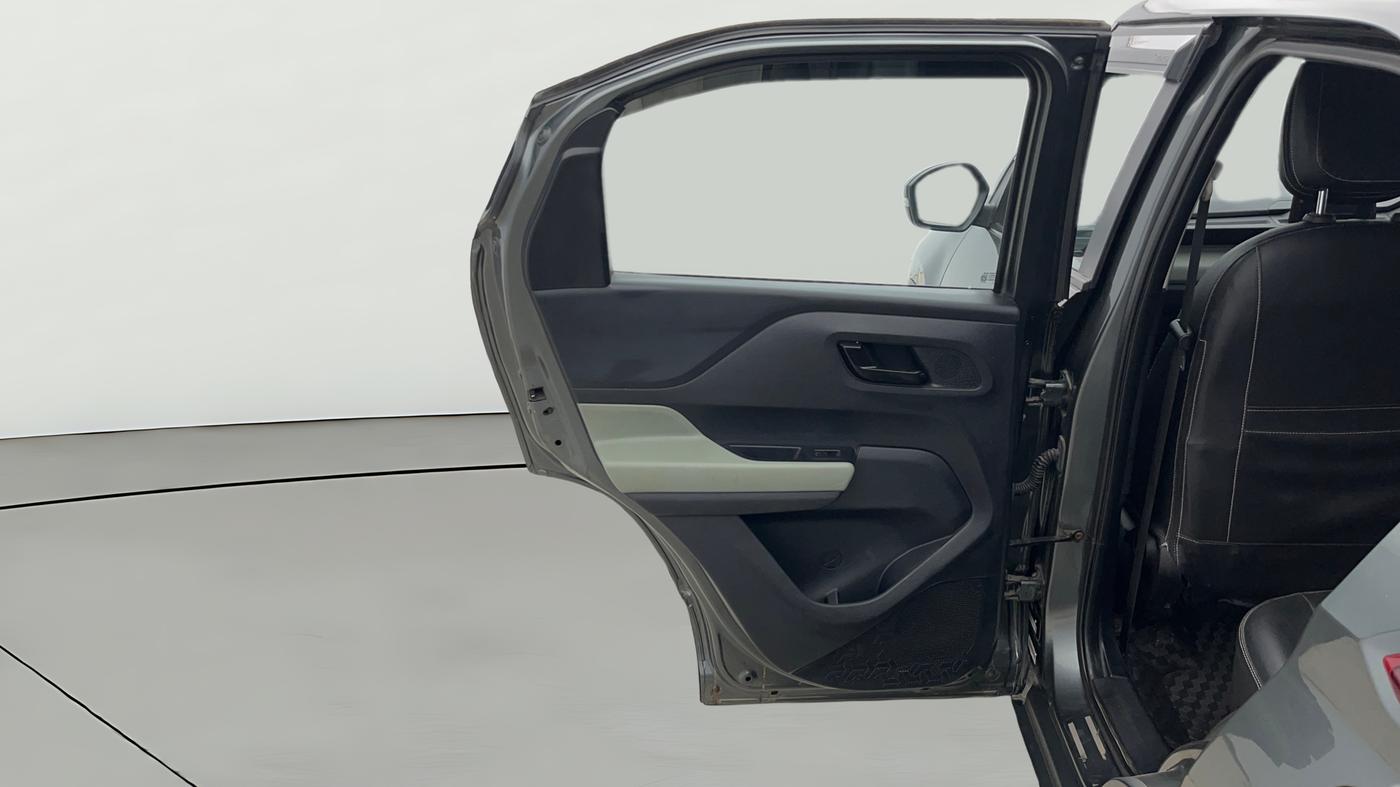 2021 Tata PUNCH ADVENTURE MT, Petrol, Manual, 38,816 km, LHS Rear Door