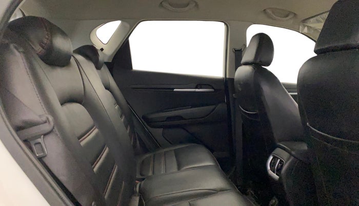 2021 KIA SONET HTK 1.2, Petrol, Manual, 29,485 km, Right Side Rear Door Cabin