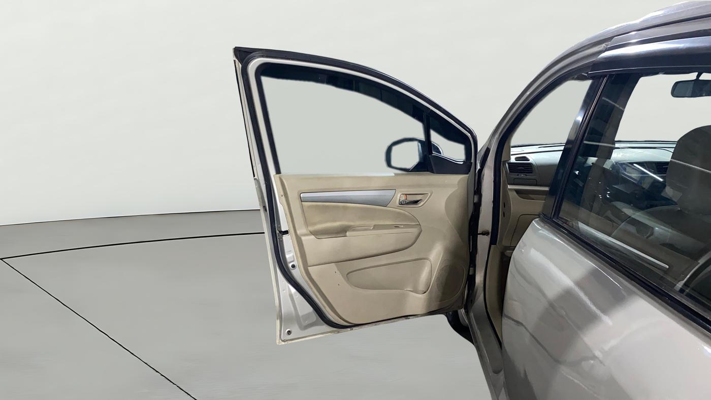 2017 Maruti Ertiga VXI, Petrol, Manual, 34,899 km, LHS Front Door