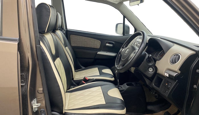 2016 Maruti Wagon R 1.0 VXI AMT, Petrol, Automatic, 68,151 km, Right Side Front Door Cabin