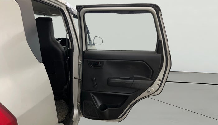 2021 Maruti New Wagon-R LXI CNG 1.0, CNG, Manual, 45,722 km, RHS Rear Door