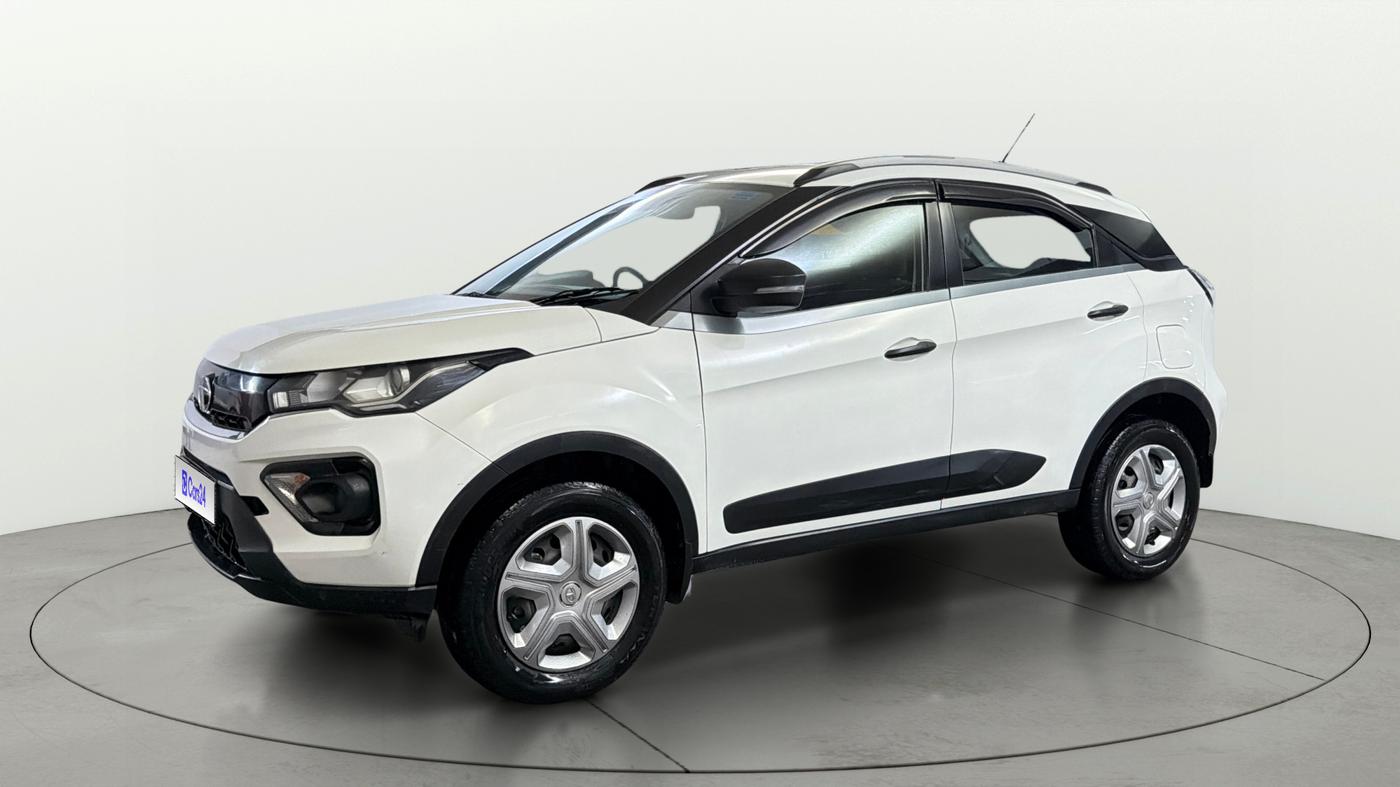 2020 Tata NEXON XMA SUNROOF PETROL, Petrol, Automatic, 97,487 km, Left Front Diagonal