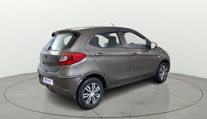2017 Tata Tiago XT PETROL, Petrol, Manual, 71,017 km, Right Back Diagonal