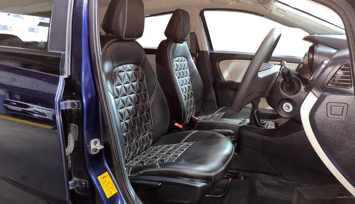 2023 Tata ALTROZ XM PLUS PETROL, Petrol, Manual, 21,889 km, Right Side Front Door Cabin