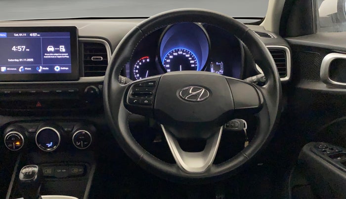 2021 Hyundai VENUE S+ 1.2, Petrol, Manual, 67,701 km, Steering Wheel Close Up