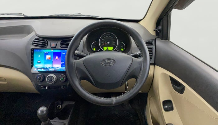 2018 Hyundai Eon MAGNA +, Petrol, Manual, 18,428 km, Steering Wheel Close Up