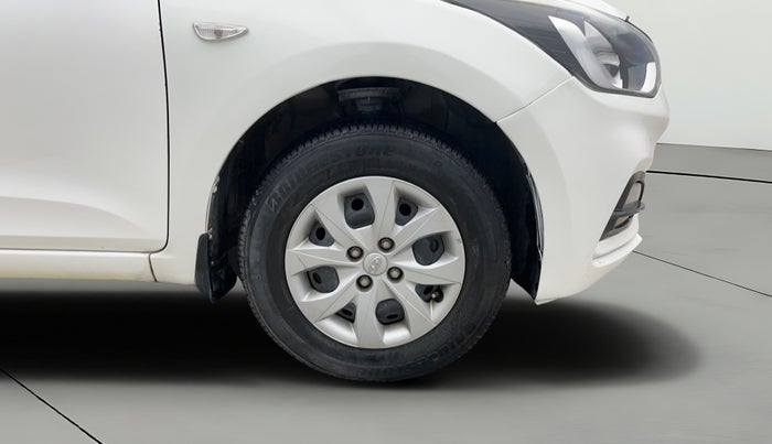 2019 Hyundai Elite i20 MAGNA PLUS 1.2, Petrol, Manual, 61,702 km, Right Front Wheel