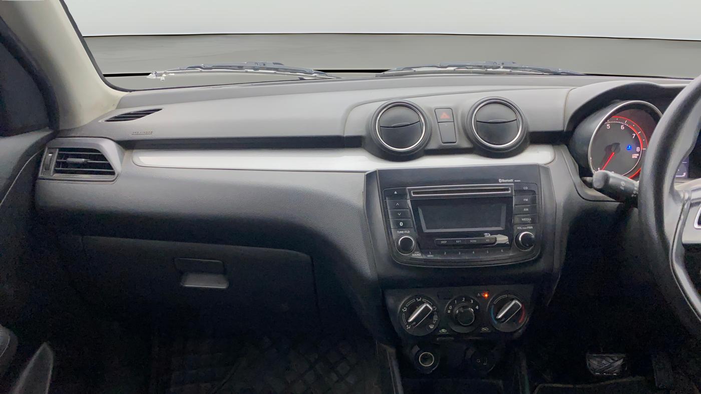 2018 Maruti Swift VXI AMT, Petrol, Automatic, 91,722 km, Air Conditioner