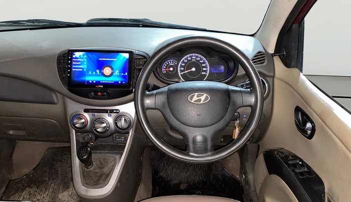 2014 Hyundai i10 SPORTZ 1.1, Petrol, Manual, 84,278 km, Steering Wheel Close Up