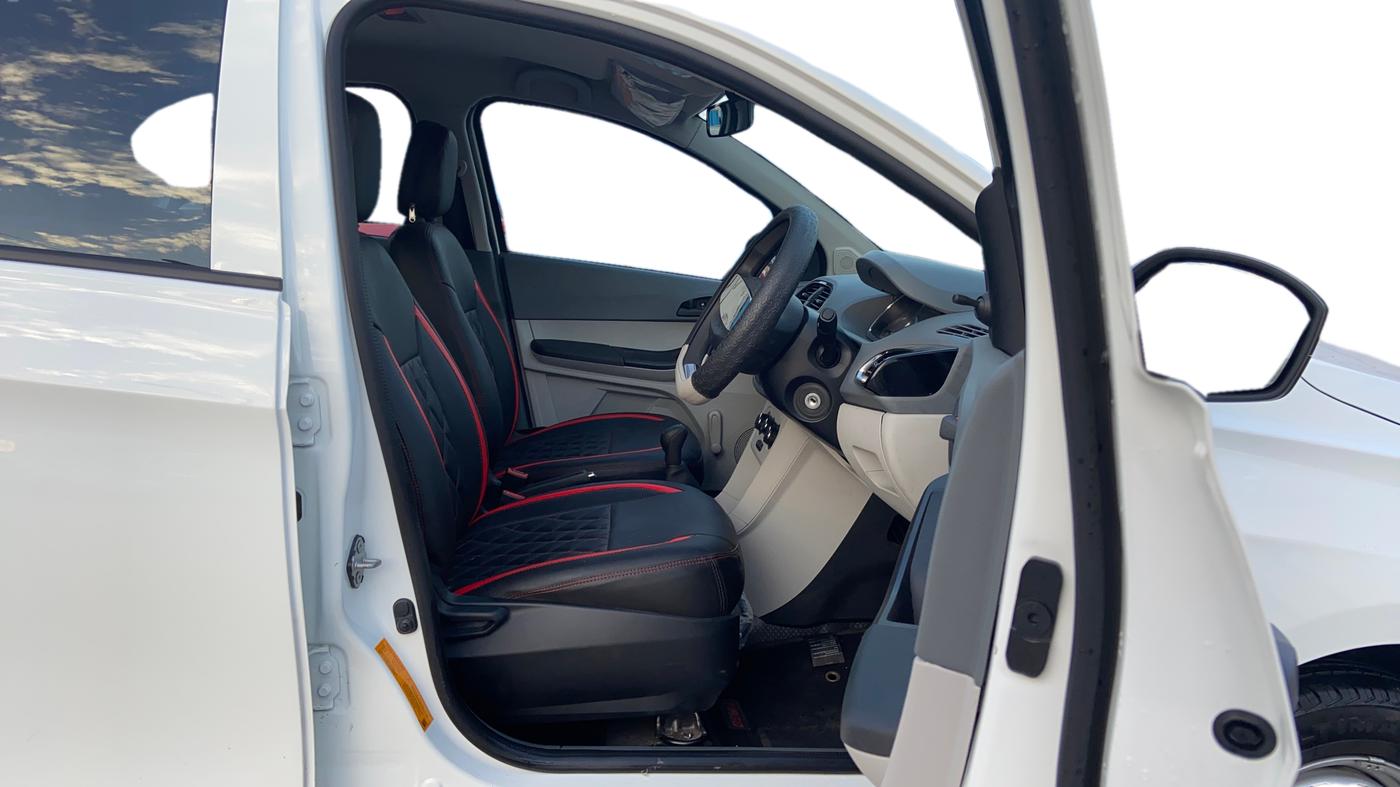 2026 Tata Tiago XE PETROL, Petrol, Manual, 1,799 km, Right Side Front Door Cabin