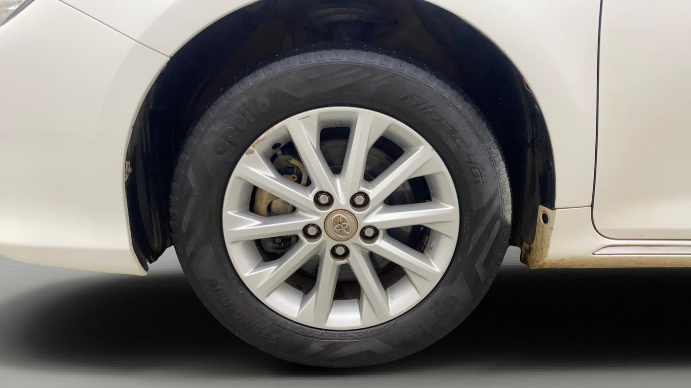 2012 Toyota Camry 2.5L AT, Petrol, Automatic, 67,081 km, Left Front Wheel