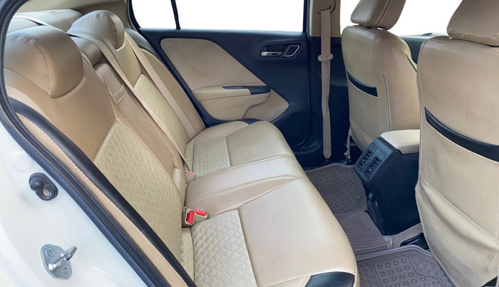 2017 Honda City 1.5L I-VTE V CVT, Petrol, Automatic, 56,720 km, Right Side Rear Door Cabin