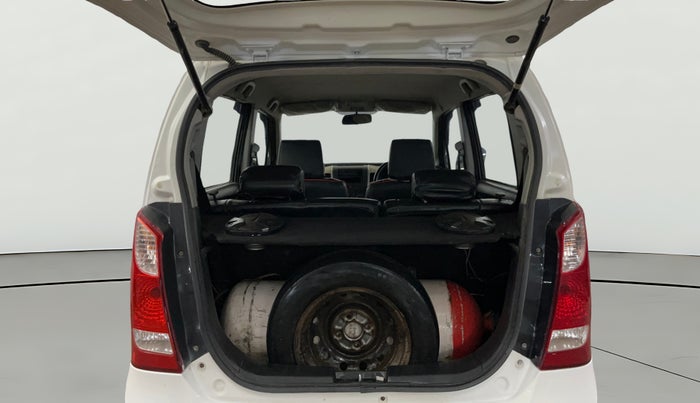 2017 Maruti Wagon R 1.0 LXI, CNG, Manual, 99,236 km, Boot Open Zoomed View