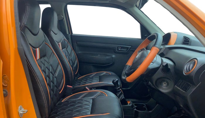 2020 Maruti S PRESSO VXI+, Petrol, Manual, 72,005 km, Right Side Front Door Cabin