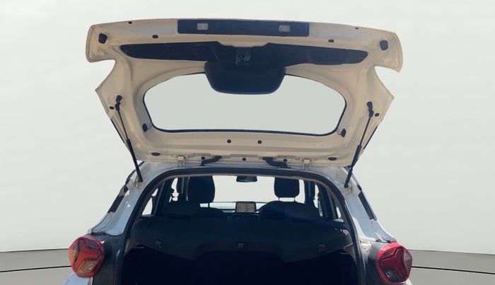 2023 Tata PUNCH CREATIVE  AMT, Petrol, Automatic, 13,899 km, Boot Door Open