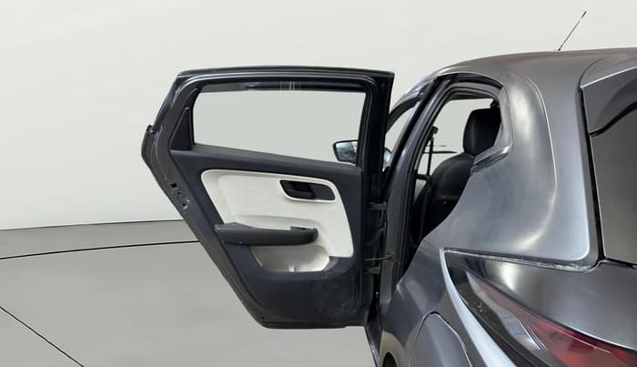2023 Tata ALTROZ XTA, Petrol, Automatic, 28,205 km, LHS Rear Door