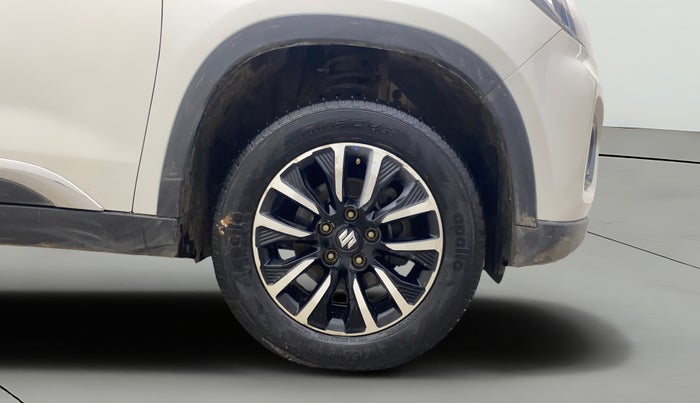 2020 Maruti Vitara Brezza ZXI PLUS, Petrol, Manual, 1,02,607 km, Right Front Wheel