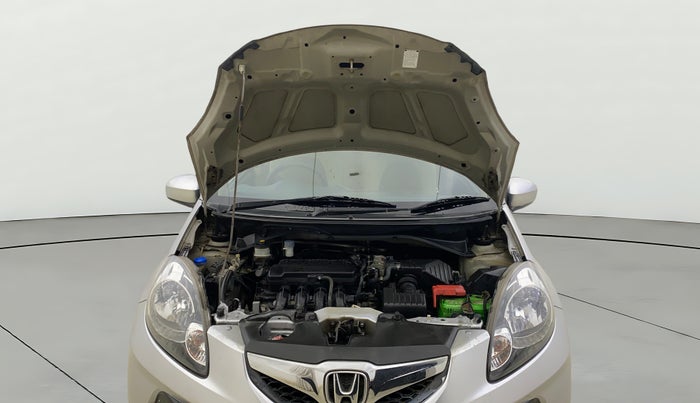 2014 Honda Brio VX MT, Petrol, Manual, 31,543 km, Open Bonet