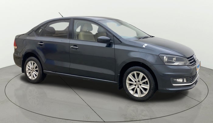 2016 Volkswagen Vento HIGHLINE 1.5 AT, Diesel, Automatic, 1,39,735 km, Right Front Diagonal