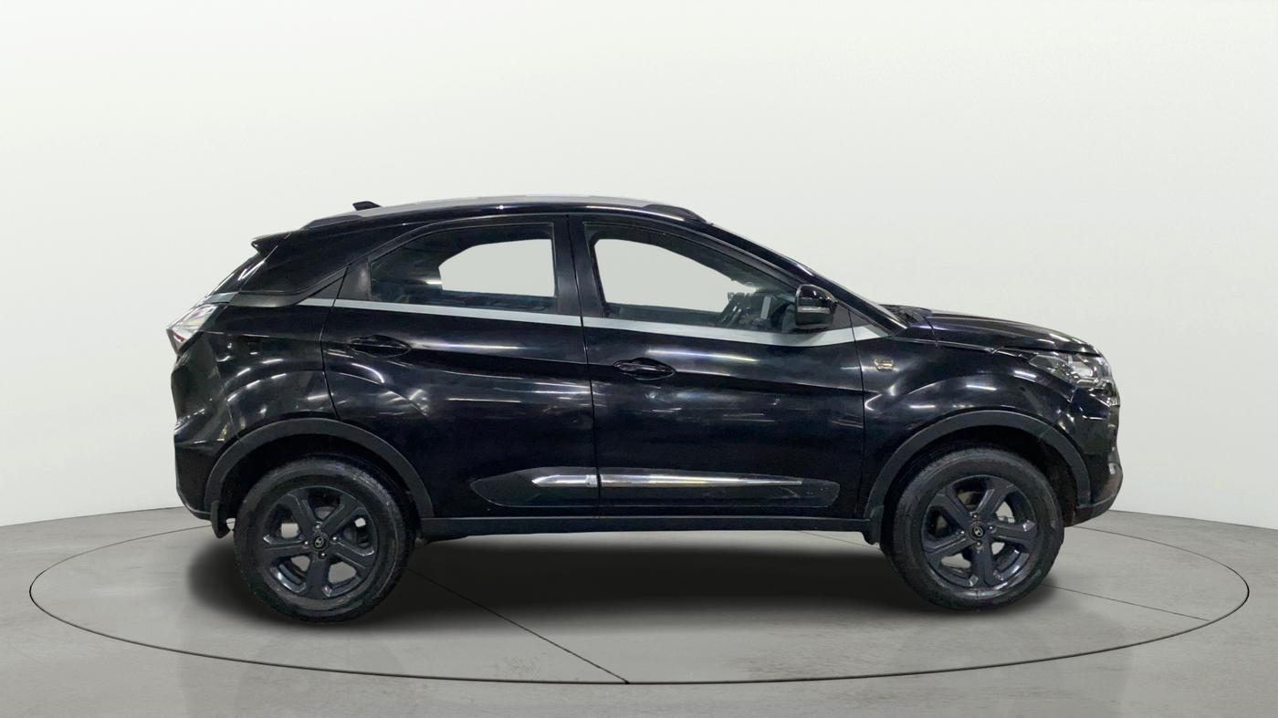 2022 Tata NEXON XZ PLUS PETROL DARK EDITION, Petrol, Manual, 39,137 km, Right Side View