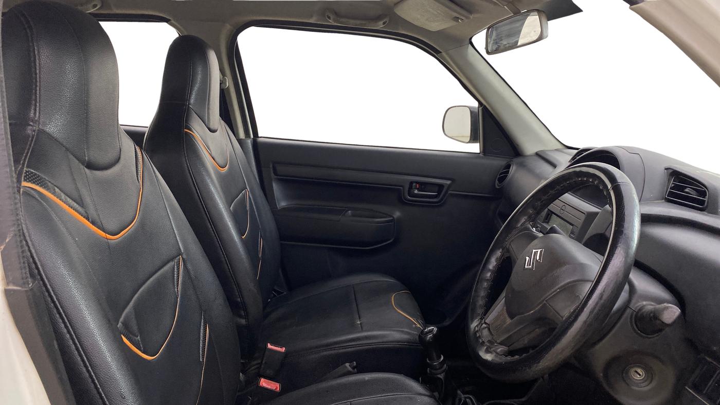 2019 Maruti S PRESSO VXI, Petrol, Manual, 52,390 km, Right Side Front Door Cabin