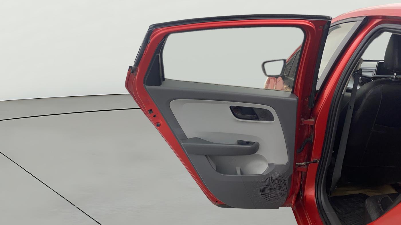 2021 Tata ALTROZ XM PETROL, Petrol, Manual, 47,702 km, LHS Rear Door