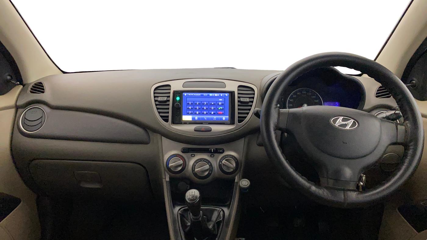 2015 Hyundai i10 MAGNA 1.1, Petrol, Manual, 64,574 km, Dashboard