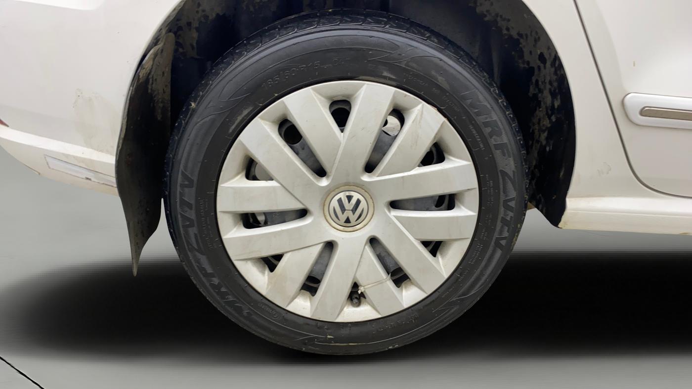 2019 Volkswagen Ameo COMFORTLINE 1.0L, Petrol, Manual, 40,024 km, Right Rear Wheel