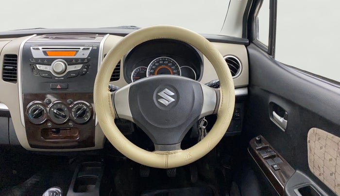 2016 Maruti Wagon R 1.0 VXI, Petrol, Manual, 1,16,863 km, Steering Wheel Close Up