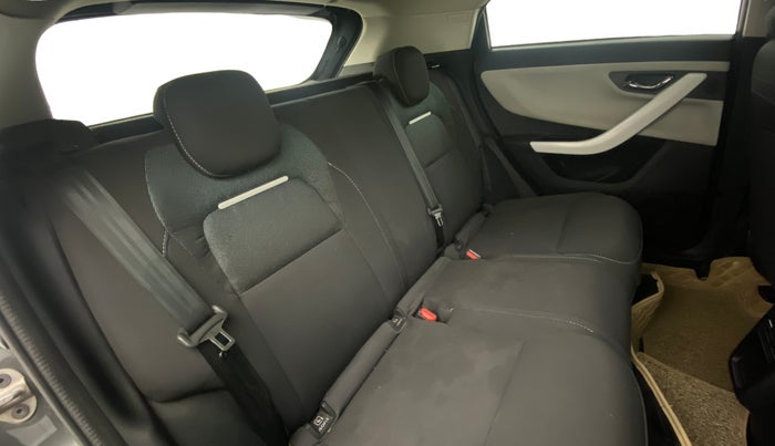 2024 Tata NEXON CREATIVE + AMT 1.5 DIESEL, Diesel, Automatic, 40,369 km, Right Side Rear Door Cabin