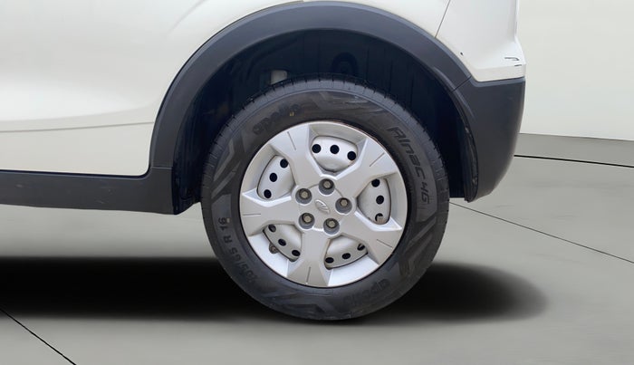 2021 Mahindra XUV300 W4 1.2 PETROL, Petrol, Manual, 26,985 km, Left Rear Wheel
