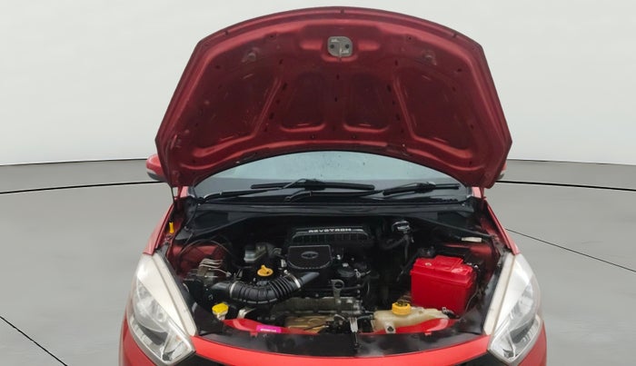 2017 Tata Tiago XZ PETROL, Petrol, Manual, 90,697 km, Open Bonet