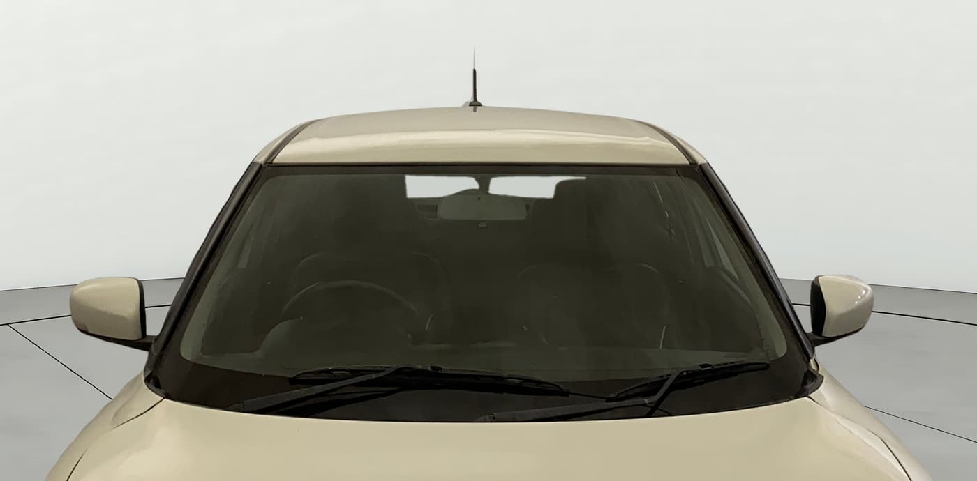 2020 Maruti Swift VXI, Petrol, Manual, 69,344 km, Front Windshield