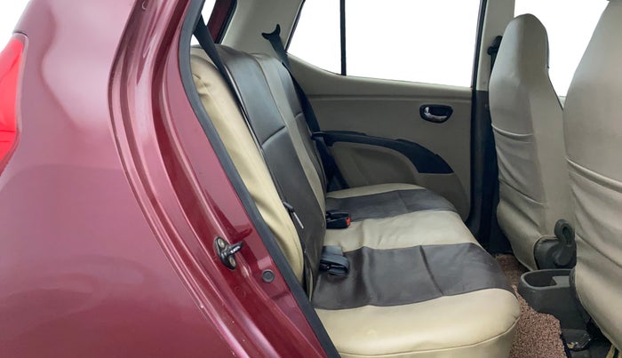 2014 Hyundai i10 SPORTZ 1.1, Petrol, Manual, 39,040 km, Third Seat Row ( optional )